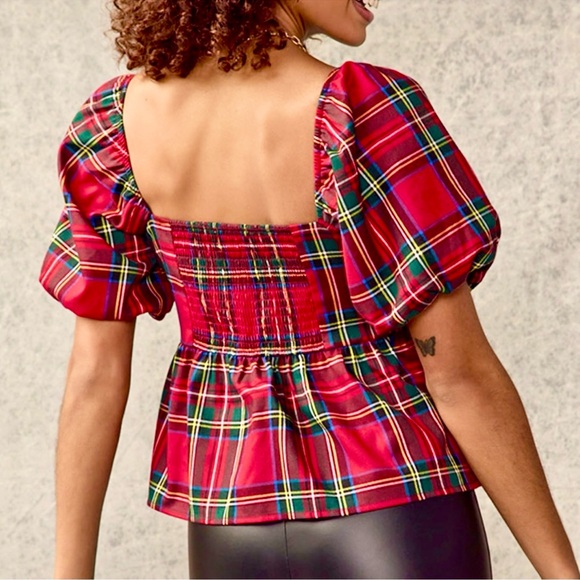 Francesca’s Collections Nicole Plaid Puff Sleeve Pleated Holiday Blouse NWT - Picture 3 of 15